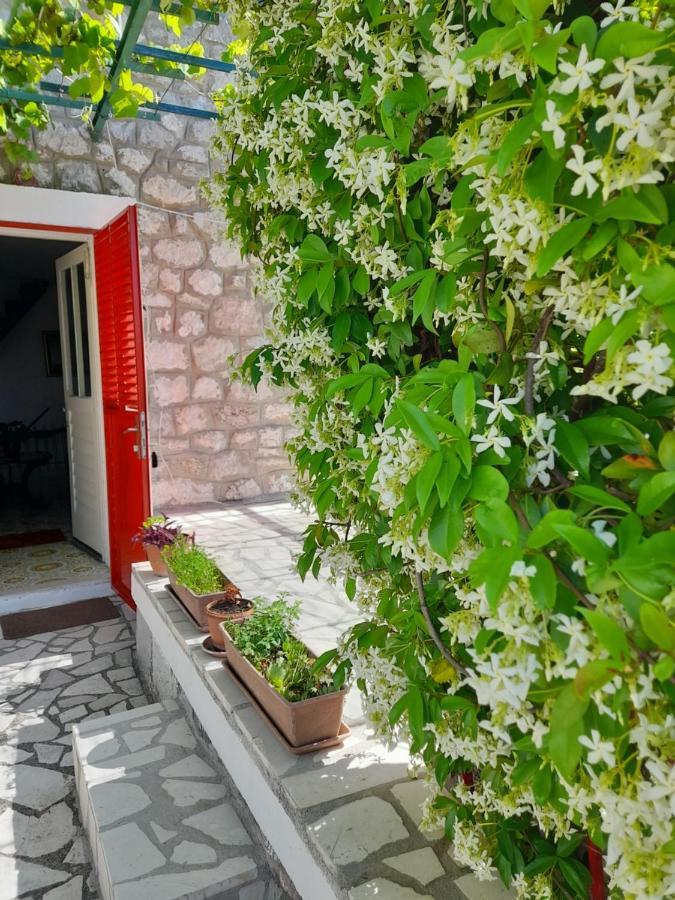 Stone House In Buljarica Petrovac Exterior foto