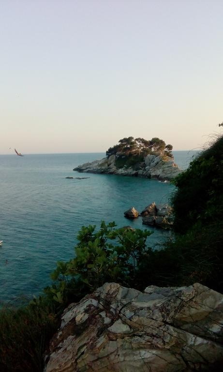 Stone House In Buljarica Petrovac Exterior foto